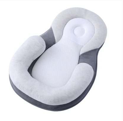 Comfortable Infant Resting Pod with Ergonomic Design