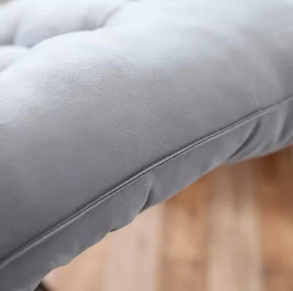 Ergonomic Lounge Cushion for Ultimate Relaxation