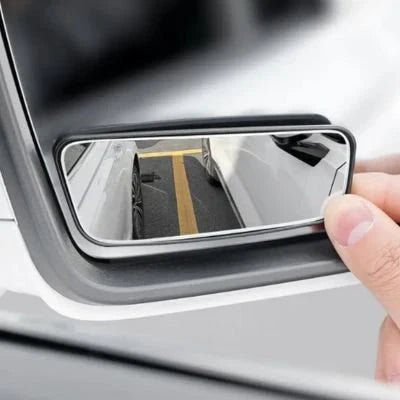 Enhanced Vision Rearview Mirror for Safety and Clarity