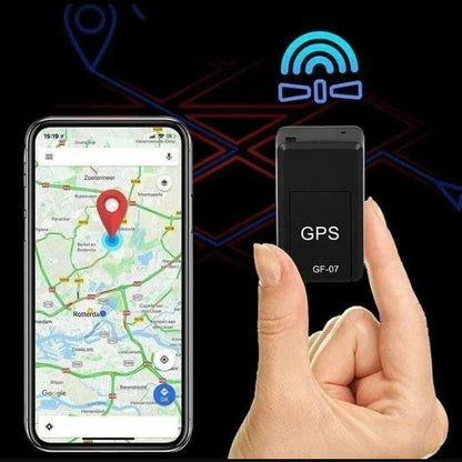 Compact GPS Locator with Global Tracking Capabilities