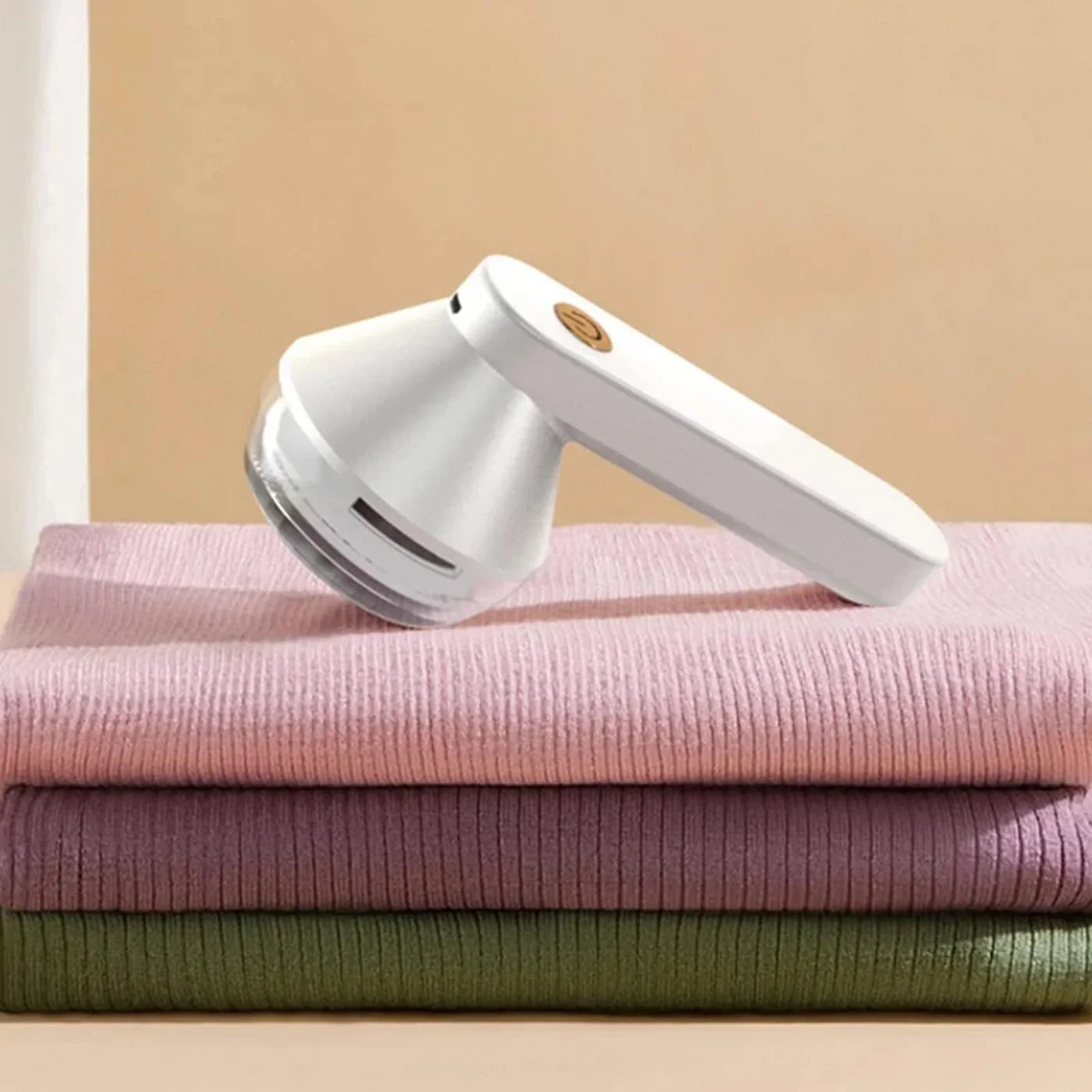 Portable Rechargeable Lint Eliminator for Clothes & Upholstery