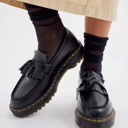 Elegant Black Leather Slip-On Loafers with Tassel Detail