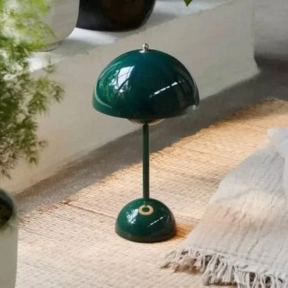 Versatile Wireless Accent Lamp with Rechargeable Battery