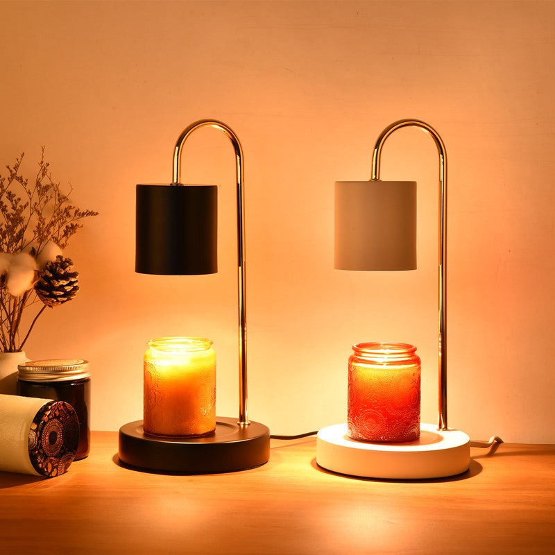 Sleek Metal Desk Lamp with Direct Light Focus and Space-Saving Base