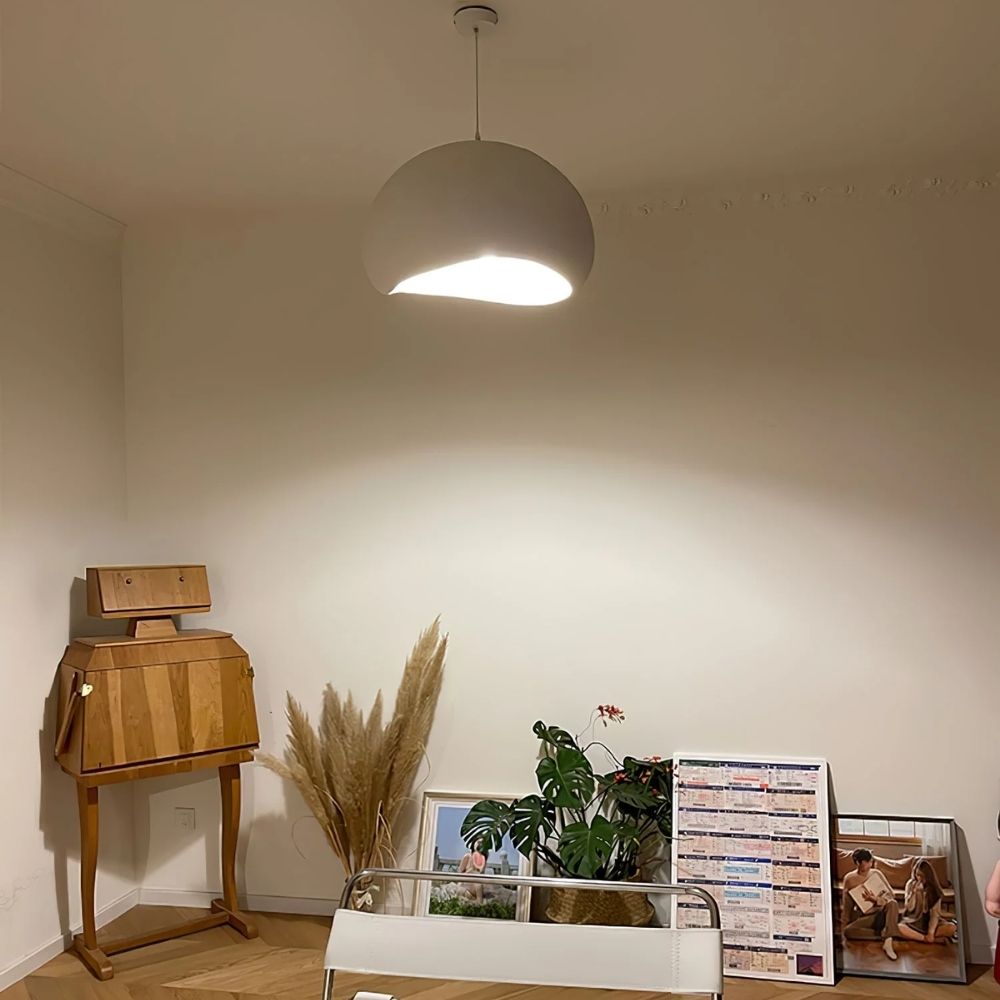 Serene Glow Pendant Light for Cozy Spaces