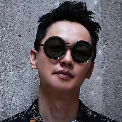 Customizable Polarized Sunglasses with Round Design and UV Defense