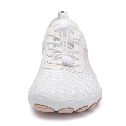 Flexible Barefoot Footwear with Enhanced Toe Space and Water Evacuation