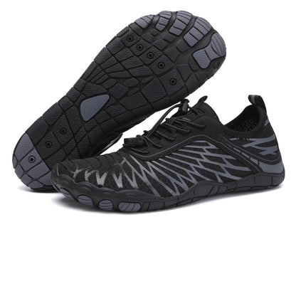 Flexible Barefoot Footwear with Enhanced Toe Space and Water Evacuation