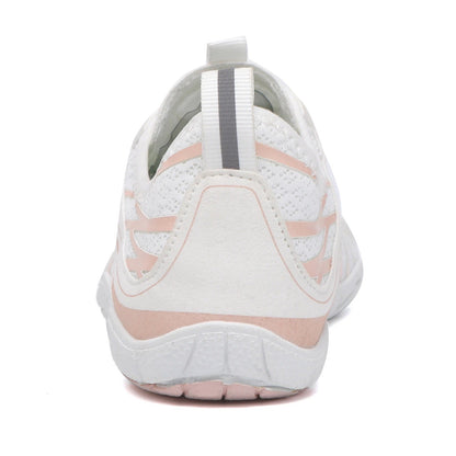 Flexible Barefoot Footwear with Enhanced Toe Space and Water Evacuation