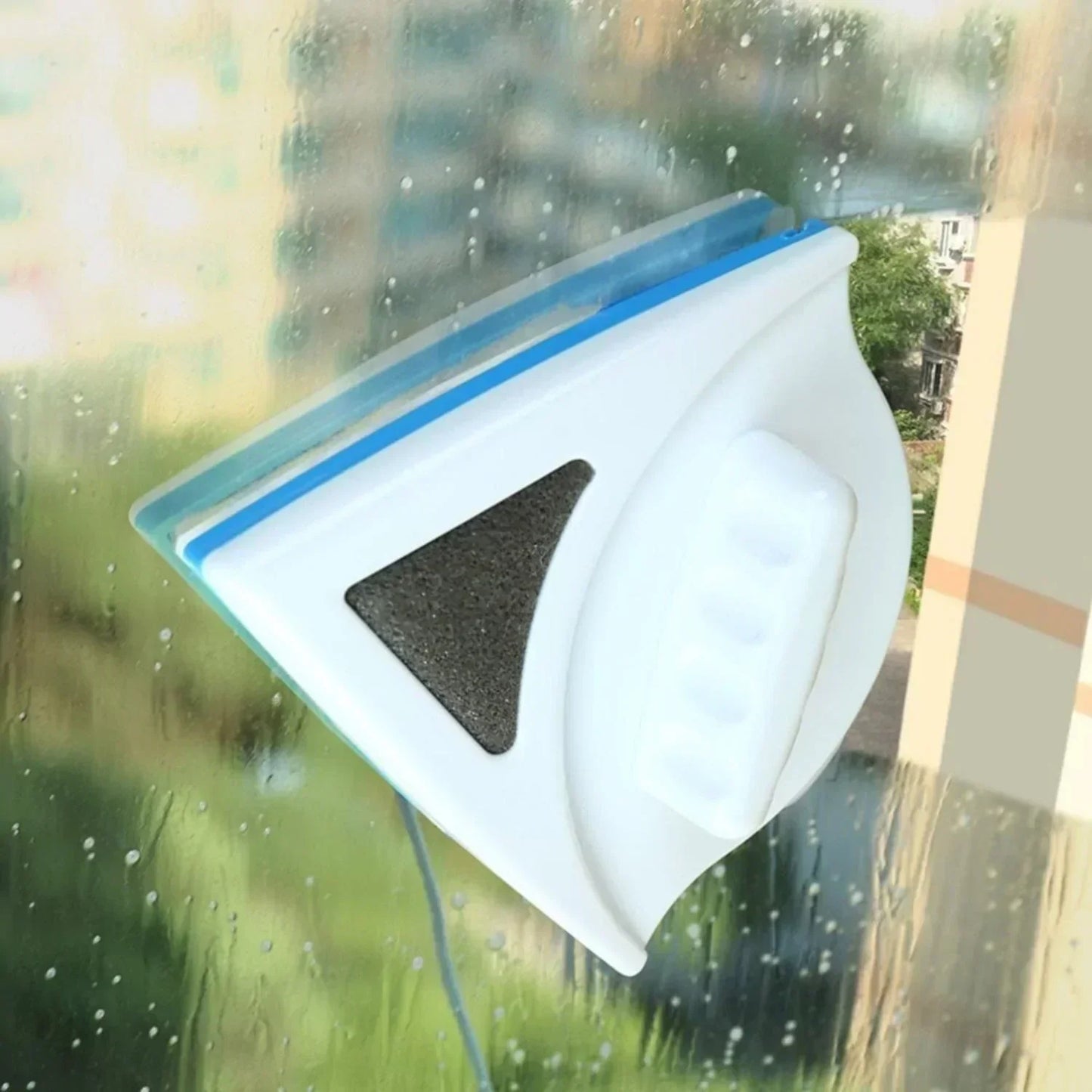 Revolutionary Dual-Sided Glass Cleaner with Magnetic Grip