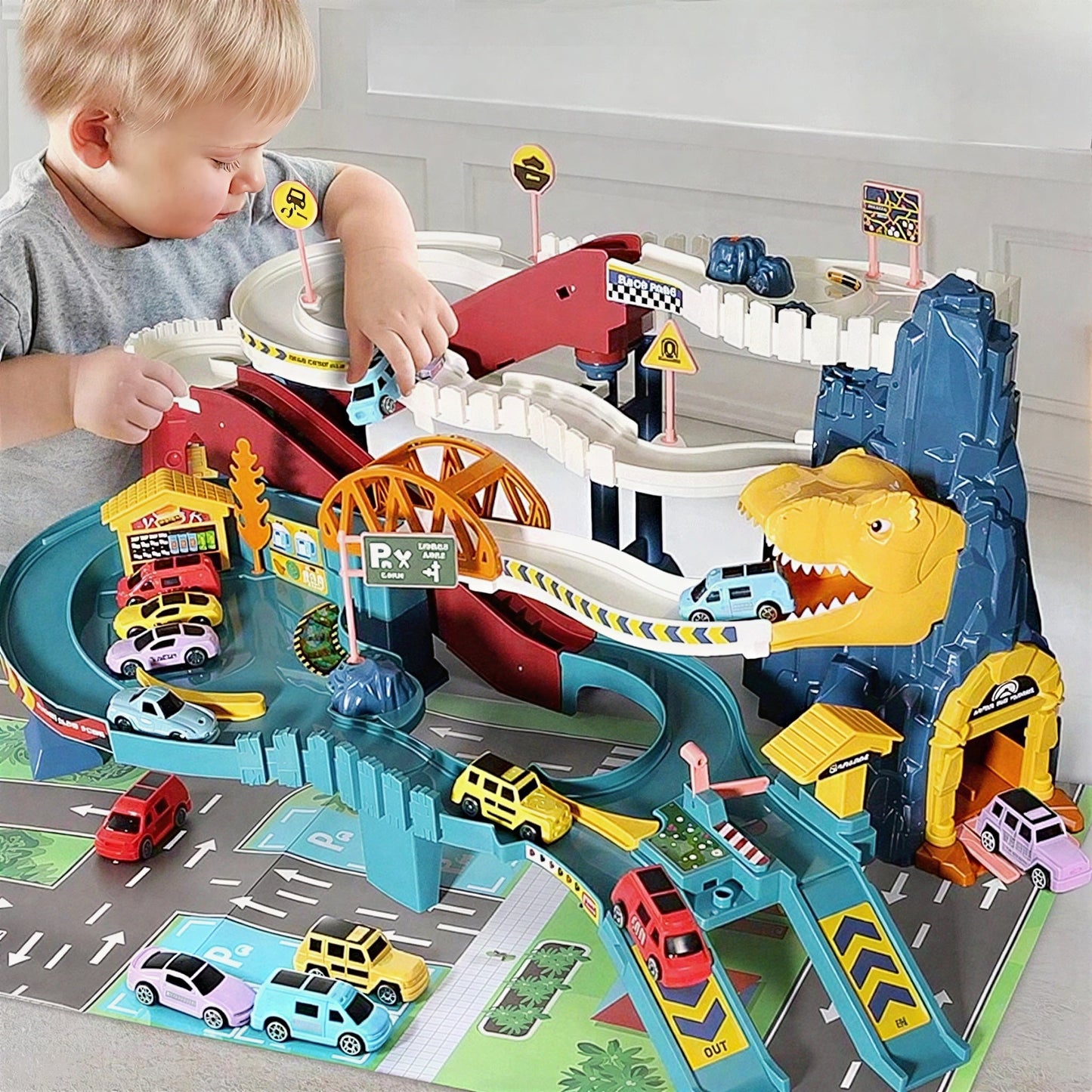 Jurassic Adventure Race Track Set with 8 Cars and Features