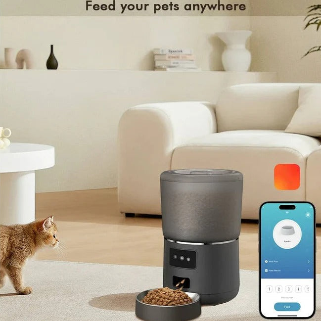 Smart Pet Feeder with Mobile Control and Large Capacity