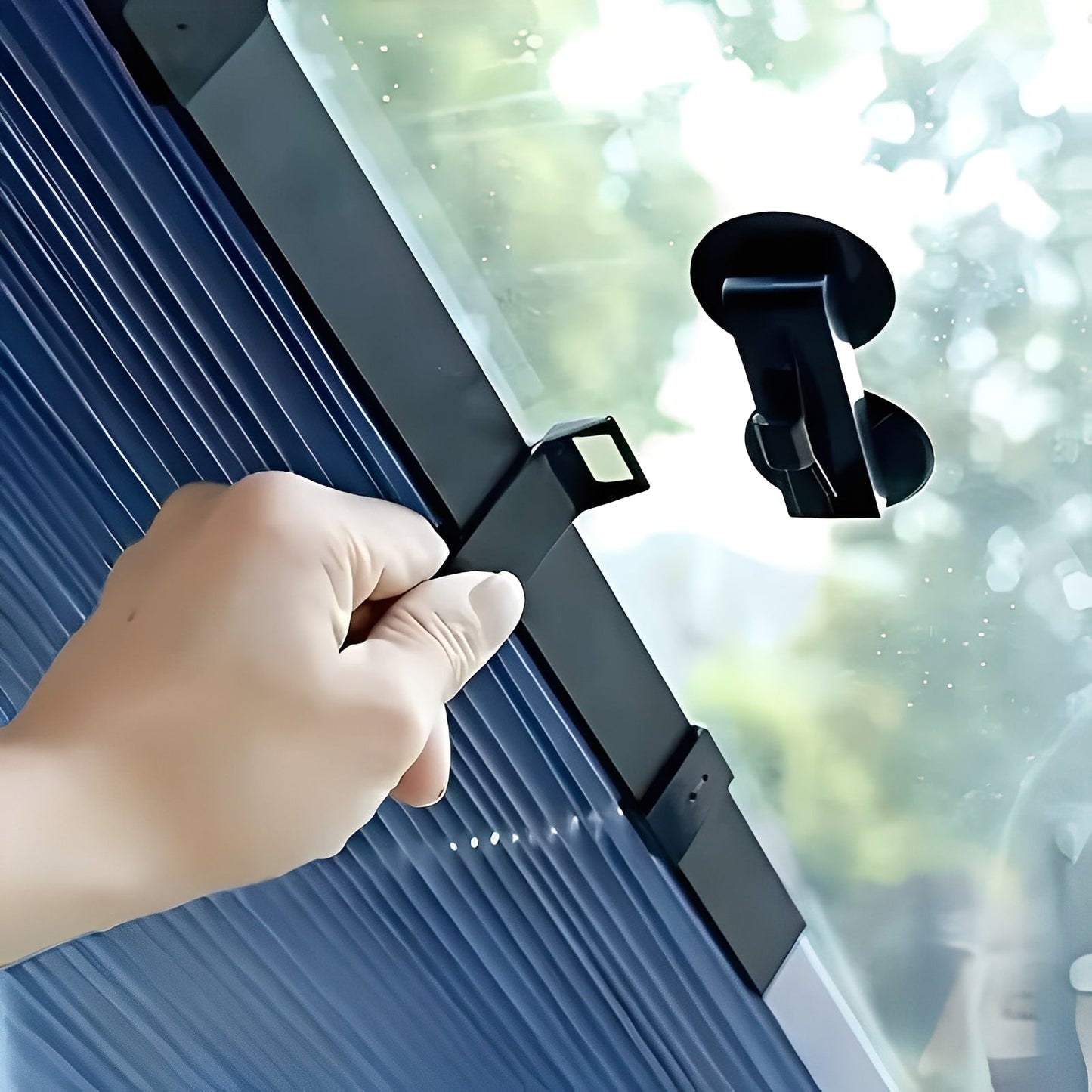 Compact Retractable Sunshade for Vehicle Windows