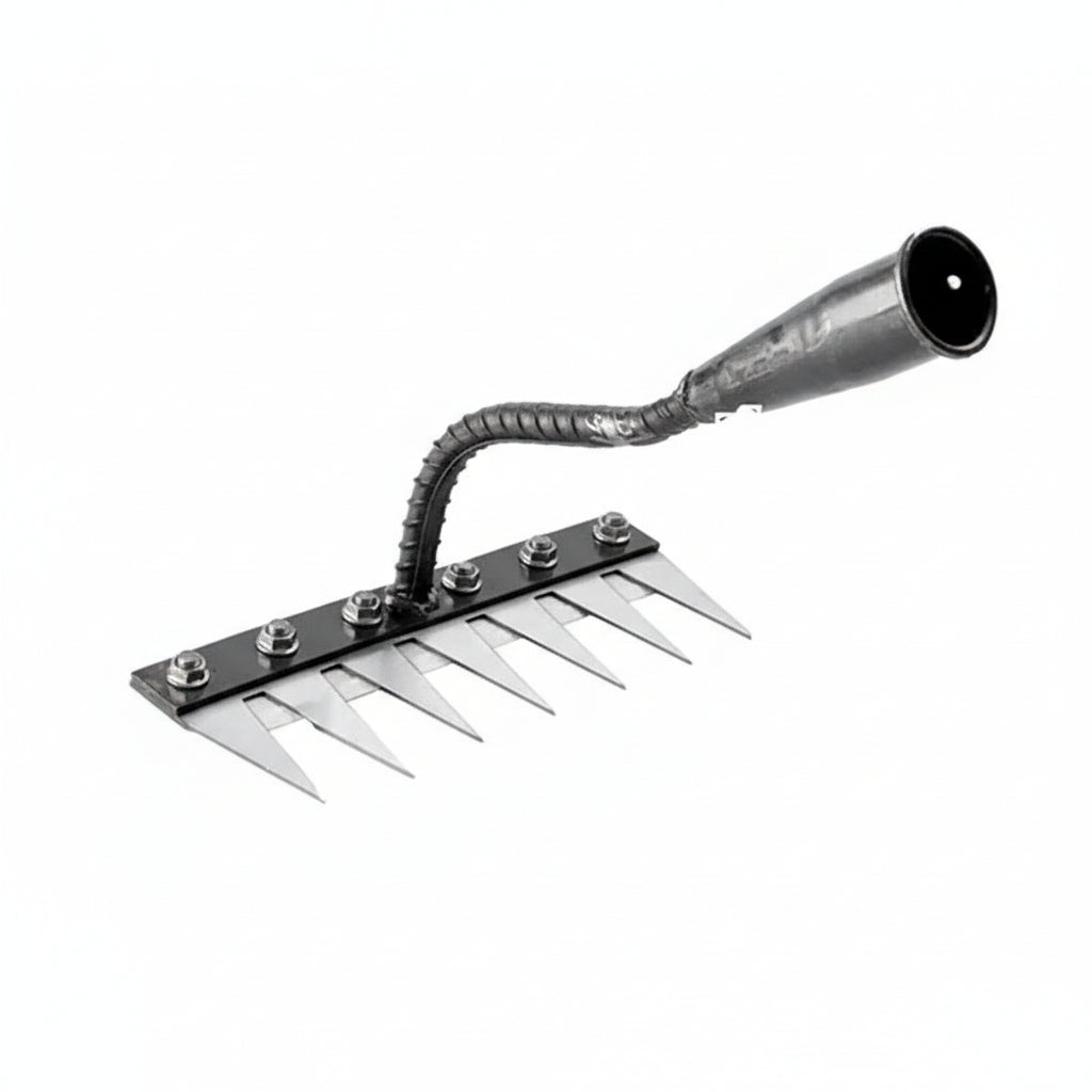 Versatile Garden Rake Head for Efficient Debris Clearance