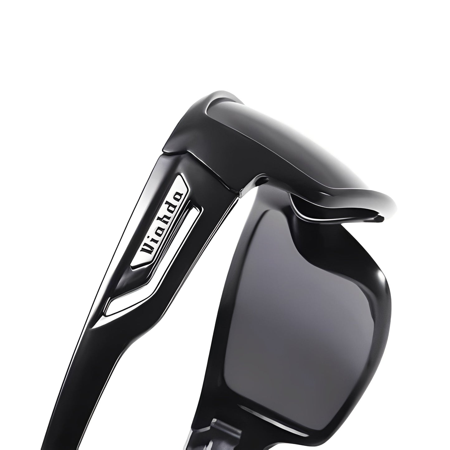 Adaptive Lens Sunglasses for Ultimate Comfort
