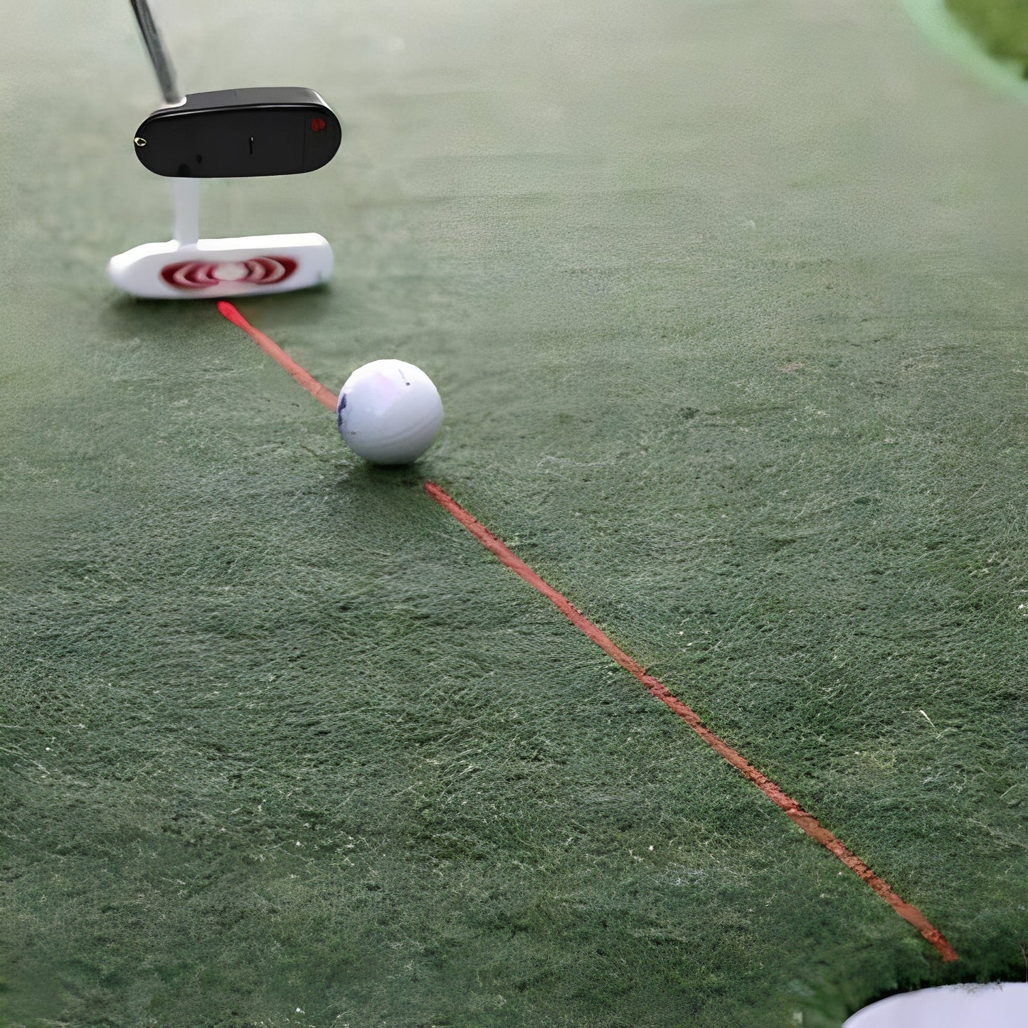 Portable Laser Alignment Tool for Golf Putting Precision