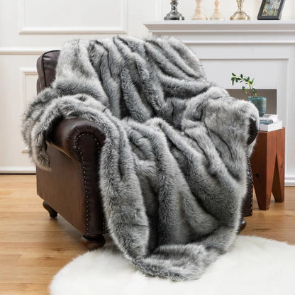 Luxurious Faux Fur Blanket for Ultimate Comfort