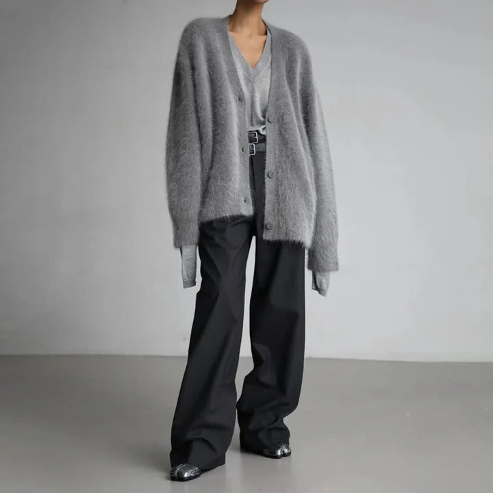 Luxurious Cashmere Knit Sweater for Women