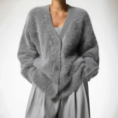 Luxurious Cashmere Knit Sweater for Women