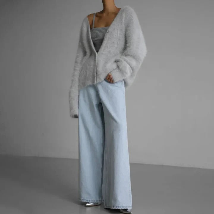 Luxurious Cashmere Knit Sweater for Women