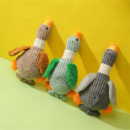 Durable Feathered Plaything for Aggressive Chewers