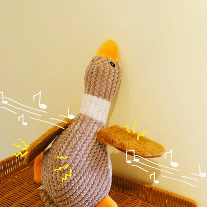 Durable Feathered Plaything for Aggressive Chewers