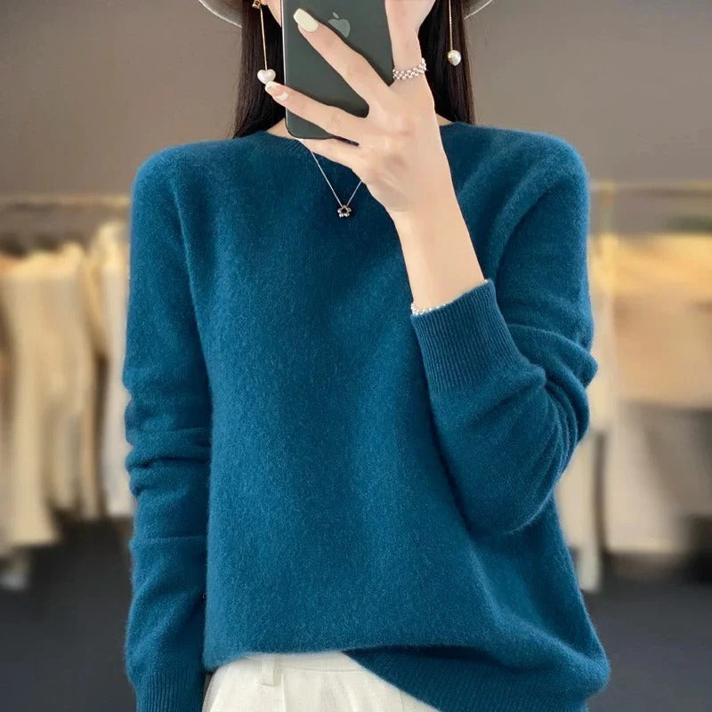 Premium Merino Wool Sweater with Timeless Knit Style