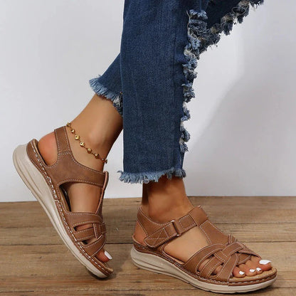 Adjustable Comfort Sandals for All-Day Wear