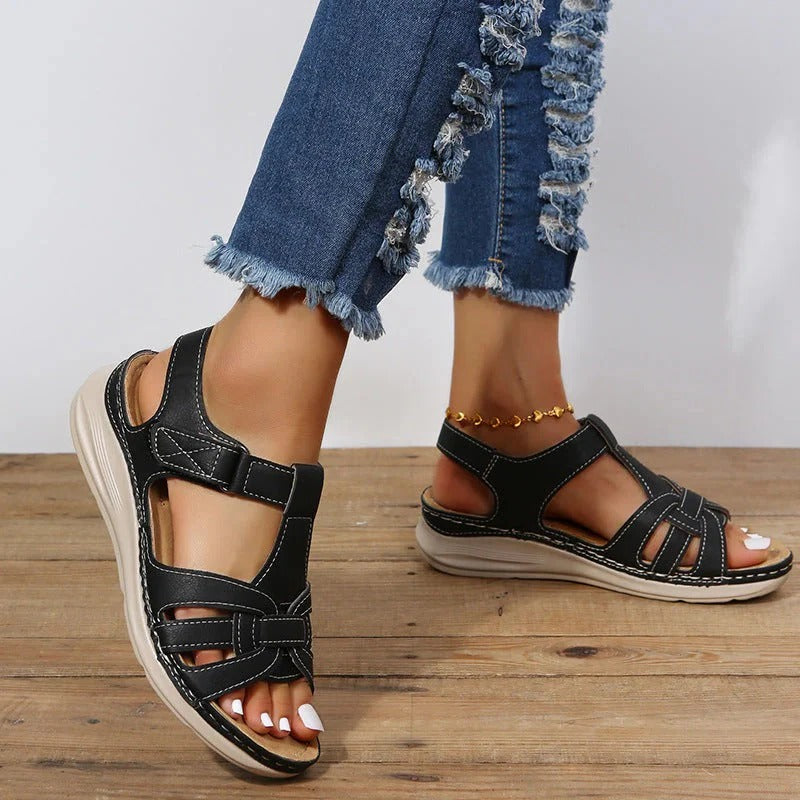 Adjustable Comfort Sandals for All-Day Wear