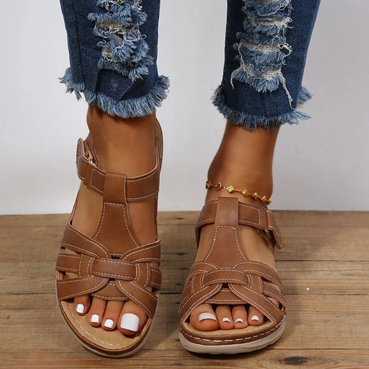 Adjustable Comfort Sandals for All-Day Wear