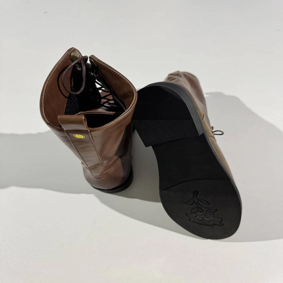 Stylish Convertible Ankle Boots with Adjustable Fit