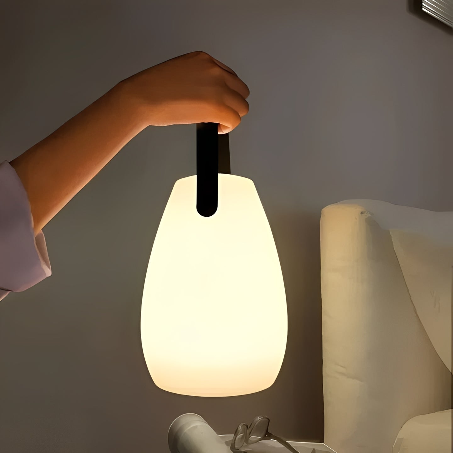 Versatile Wireless LED Table Lamp for Indoor and Outdoor Use