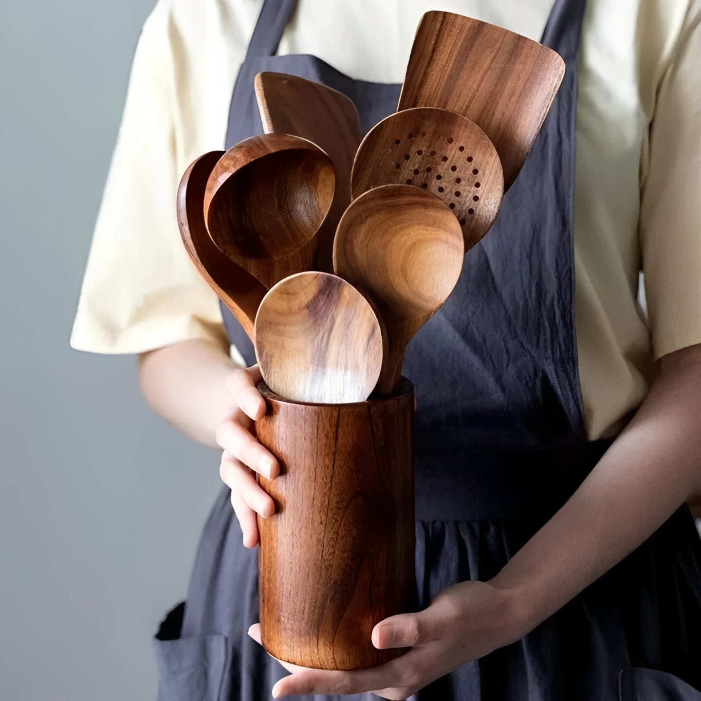 Ergonomic Teak Utensil Collection for Effortless Cooking