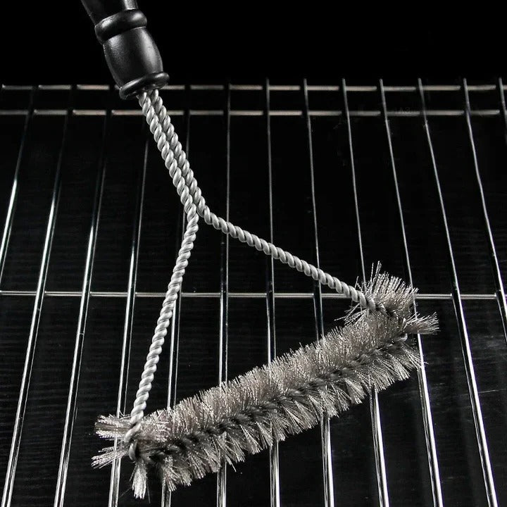 Premium Grill Scrubbing Brush for Effortless Cleaning