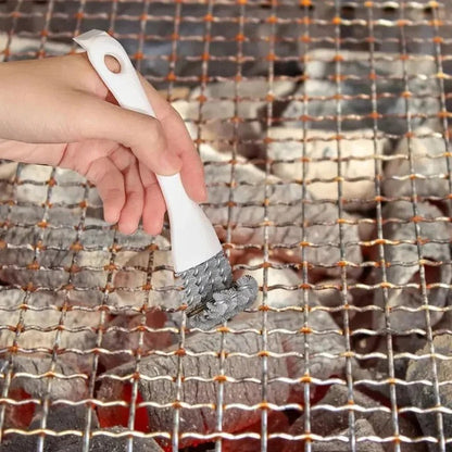 Precision Grill Scrubbing Tool with Triangular Scraper for All Surfaces