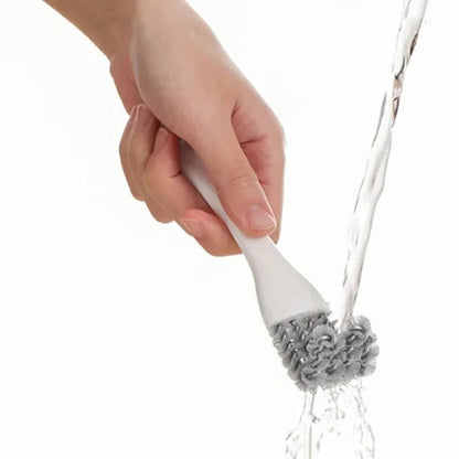 Precision Grill Scrubbing Tool with Triangular Scraper for All Surfaces