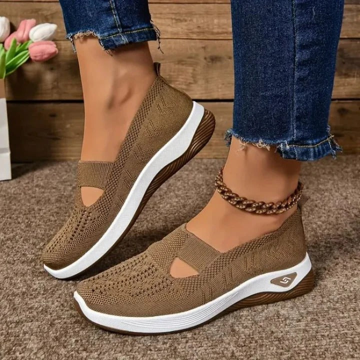Lightweight Women's Airy Walking Sneakers with Comfort Cushioning