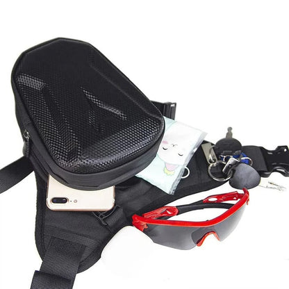 Versatile Thigh Carrier with Adjustable Straps for Riders