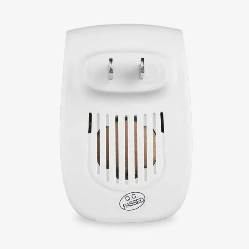 Compact Ultrasonic Pest Defense with Effortless Operation