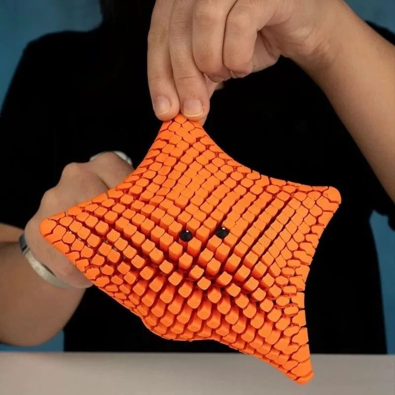 Flexible Star Shaped Fidget Toy for Stress Relief and Fun