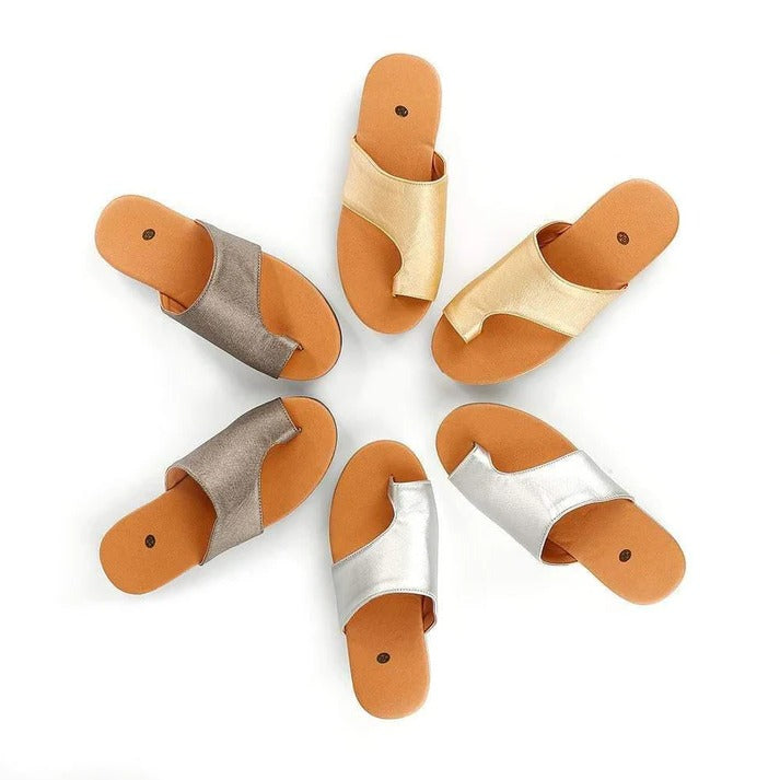 Comfort-Focused Platform Sandals with Flexible Fit