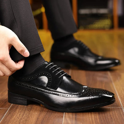 Men's Elegant Glossy Wingtip Dress Shoes for Any Occasion