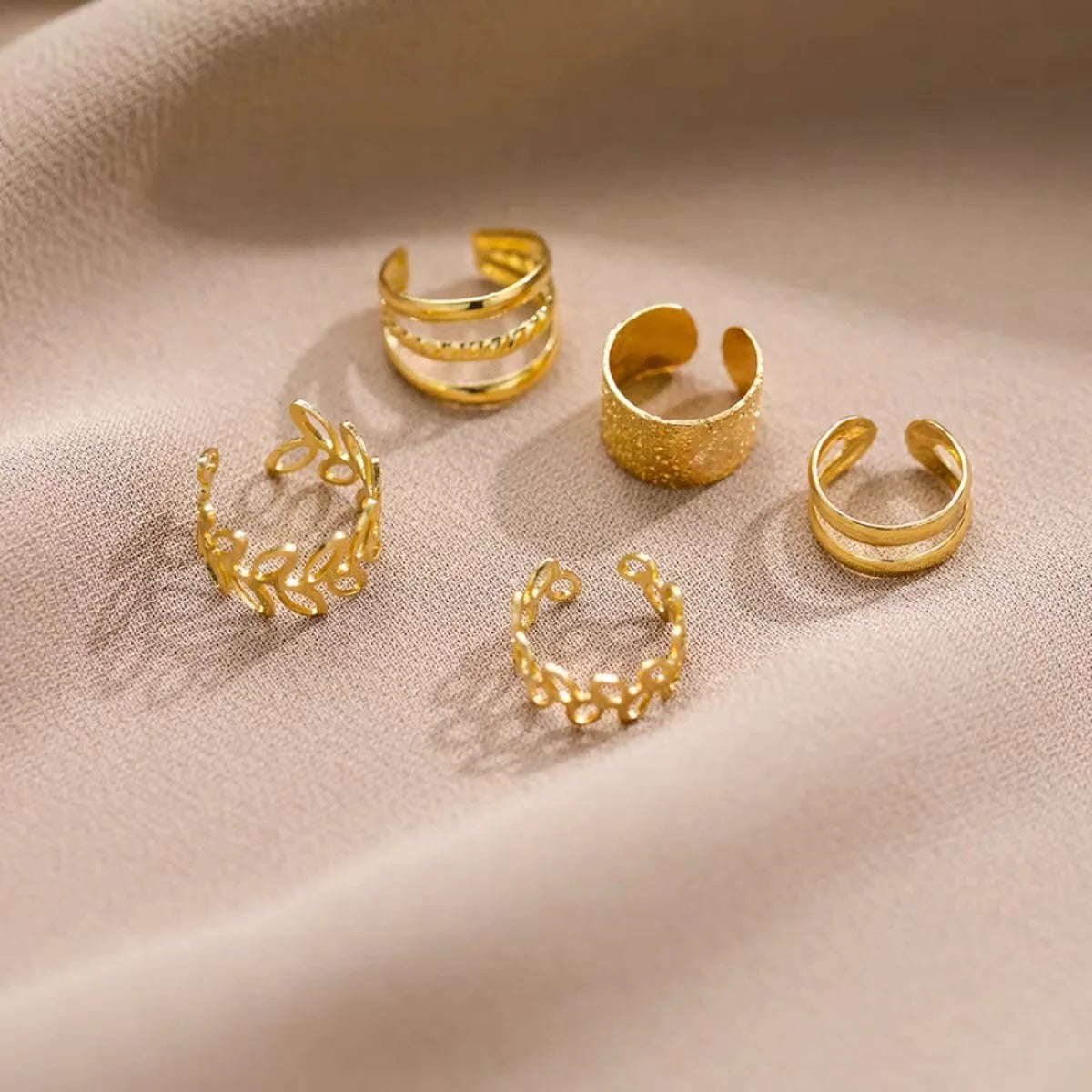 Nature-Inspired Clip-On Ear Cuffs for Effortless Style