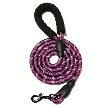 Comfort Grip Reflective Dog Leash for Enhanced Control