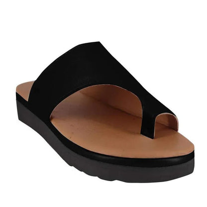 Comfort-Focused Platform Sandals with Flexible Fit