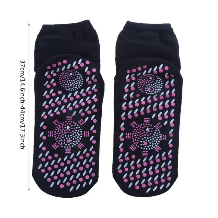 Insulated Adventure Socks for Cold Weather Comfort