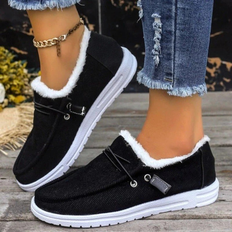 Cozy Winter Slip-On Boots for Women with Stylish Comfort