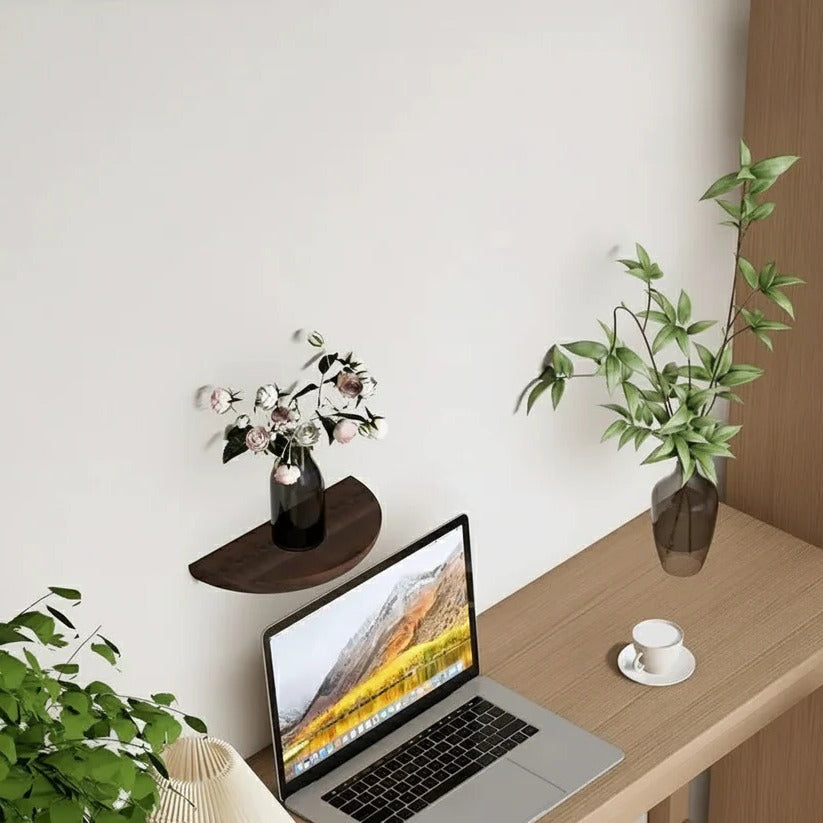 Curved Wall-Mounted Wooden Display Shelf for Home Décor