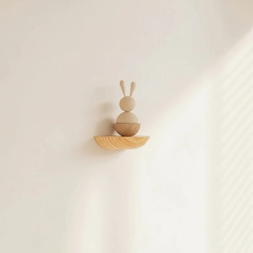Curved Wall-Mounted Wooden Display Shelf for Home Décor