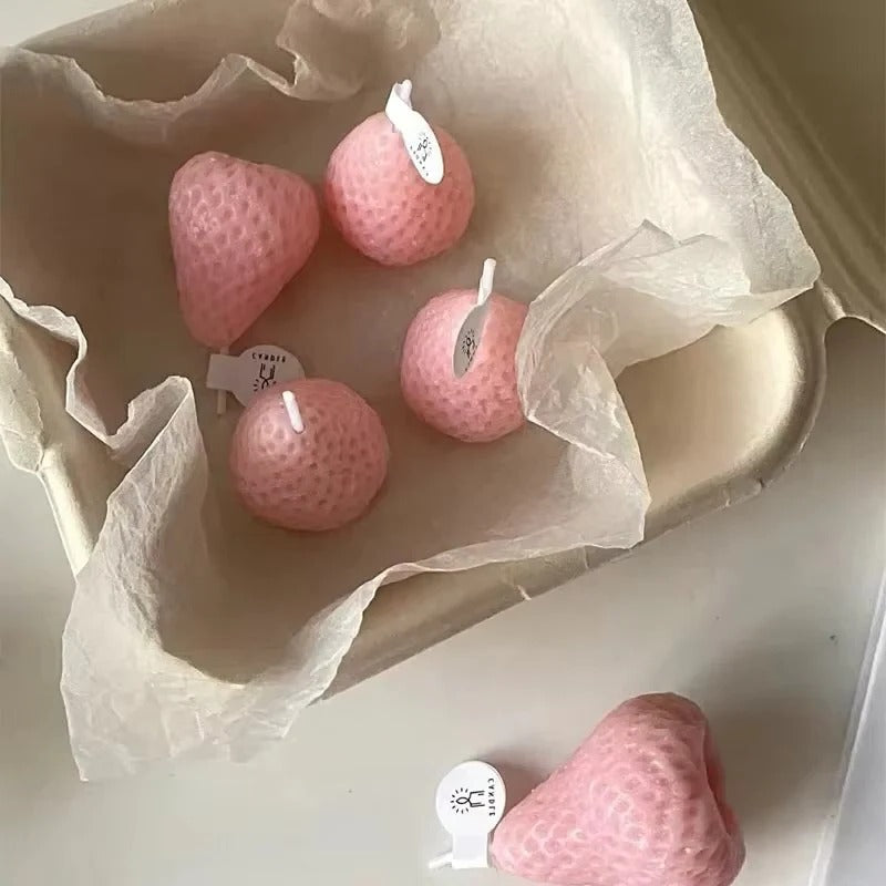 Charming Strawberry-Scented Soy Candle for Cozy Spaces